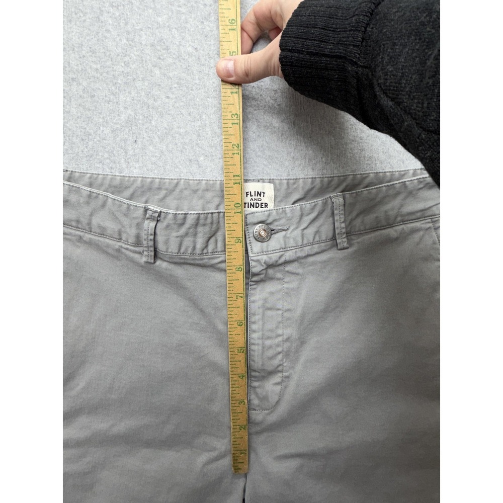 Flint And Tinder Shorts Mens 33 Gray Chino Stretch 11 Inseam Casual Summer - Picture 4 of 9